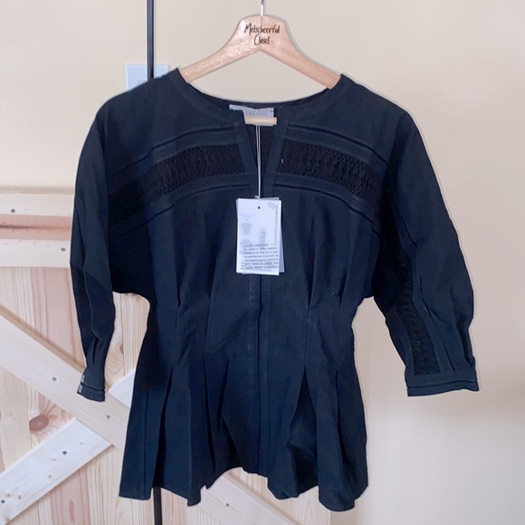 Conchita Top
Collectiva - Picture 5 of 7